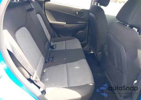 2018 Hyundai Kona Se z USA, uszkodzony, nr VIN KM8K1CAA1JU101116